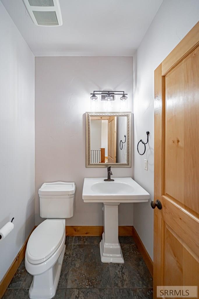 2167 E Berggren Lane