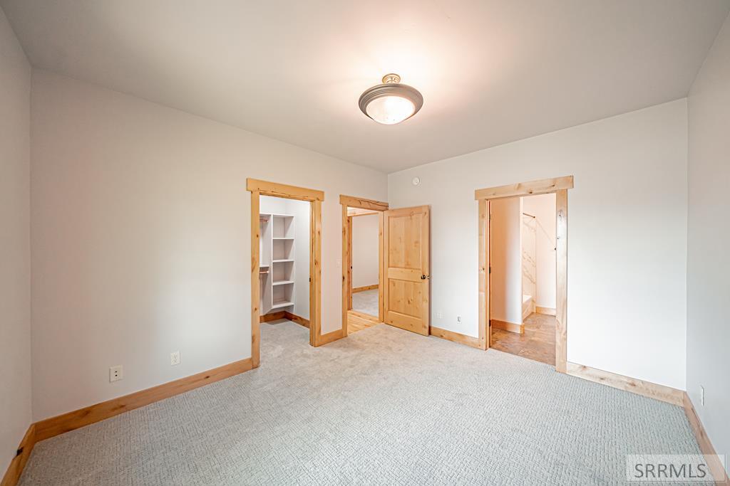 2167 E Berggren Lane