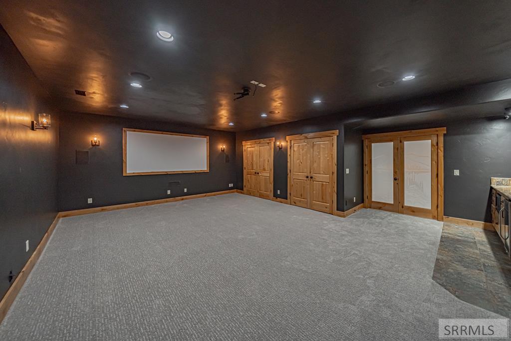 2167 E Berggren Lane