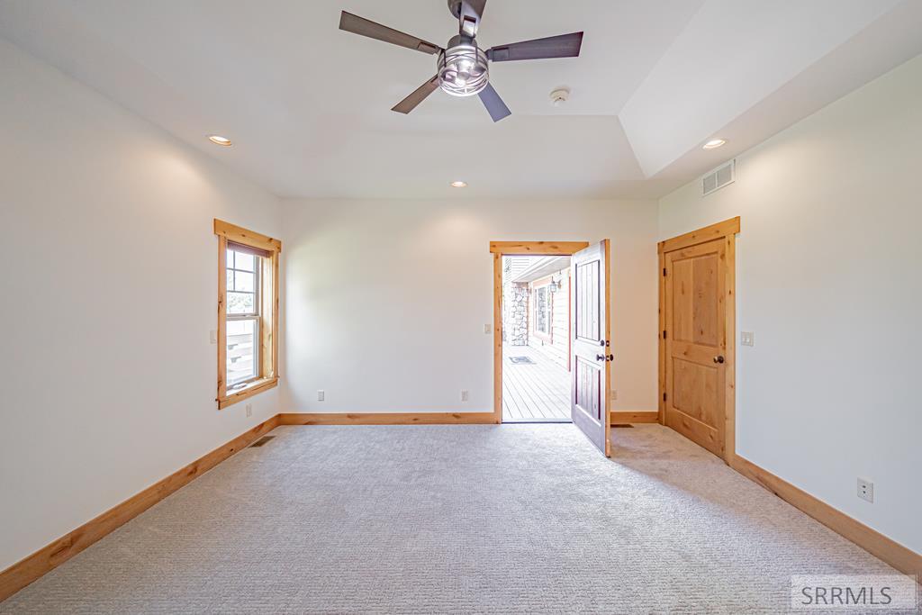 2167 E Berggren Lane