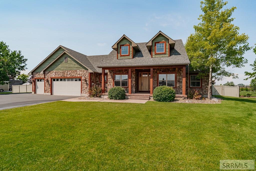 2167 E Berggren Lane