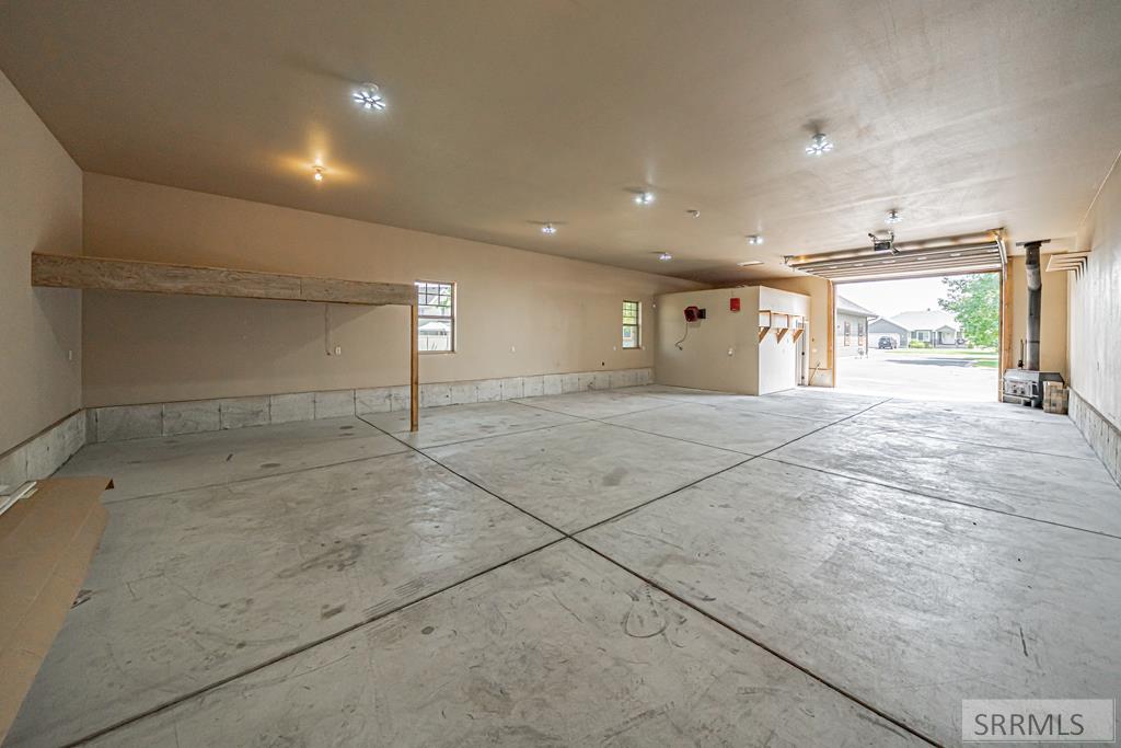 2167 E Berggren Lane