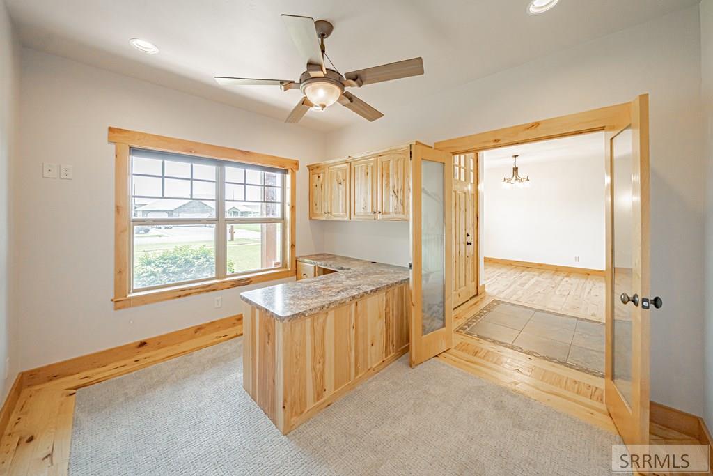 2167 E Berggren Lane