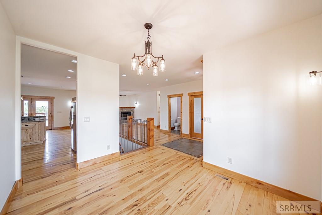 2167 E Berggren Lane