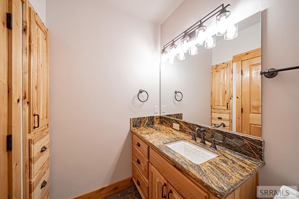 2167 E Berggren Lane