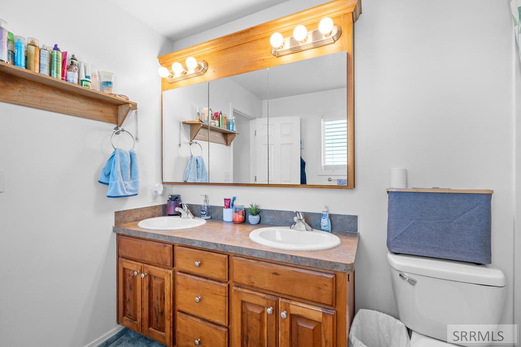 78 N Valley View Drive