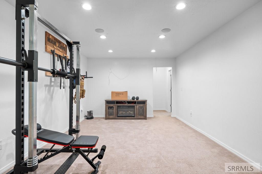 78 N Valley View Drive