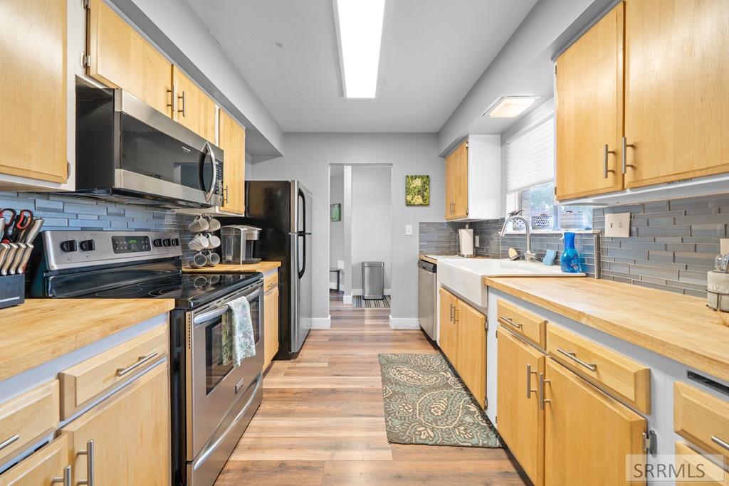 1617 Monte Vista Drive