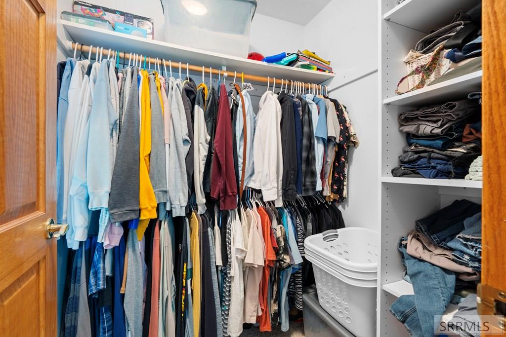 6002 E Sunnyside Road