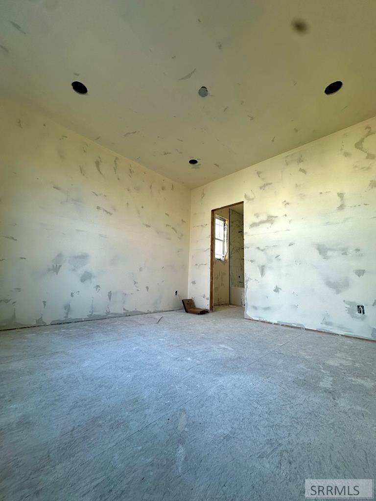 1560 Dartmouth Drive