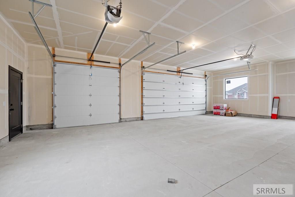 5707 Long Cove Drive