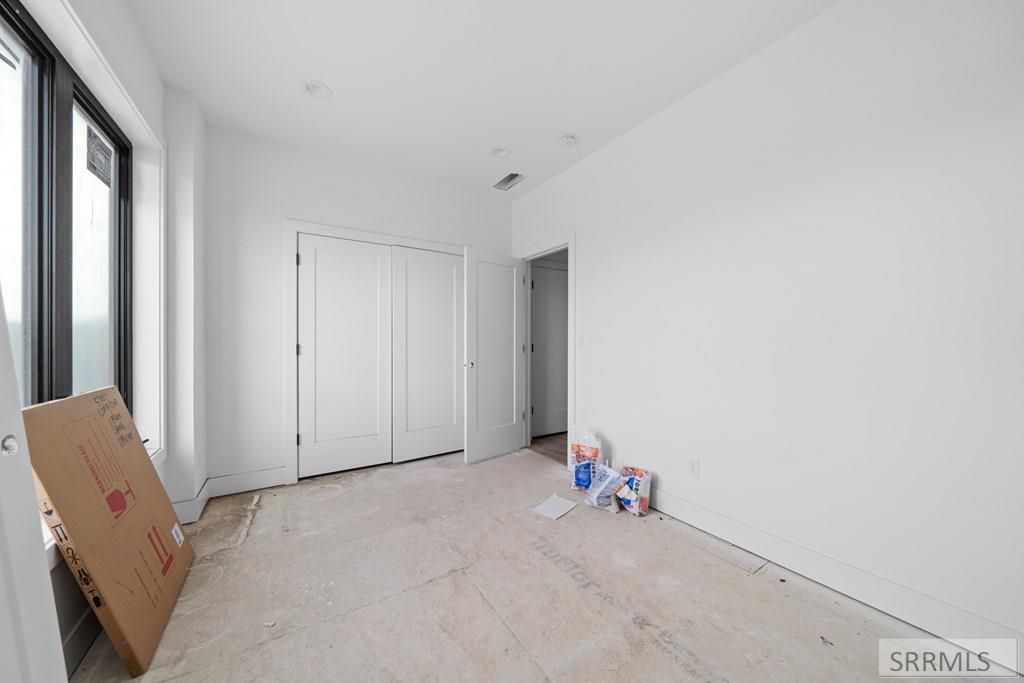 5707 Long Cove Drive