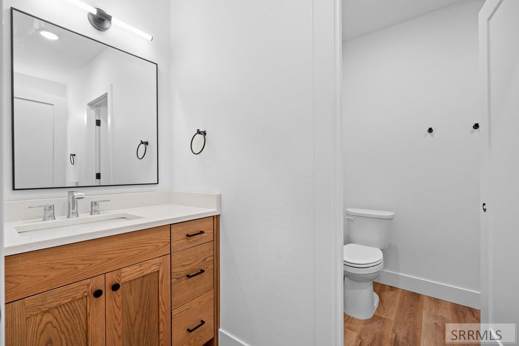 5707 Long Cove Drive