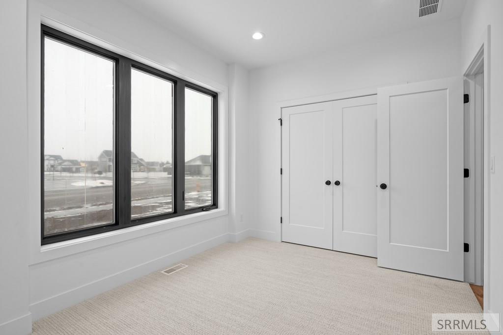 5707 Long Cove Drive