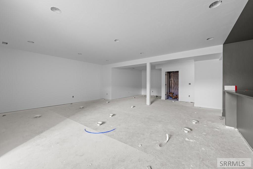 5707 Long Cove Drive