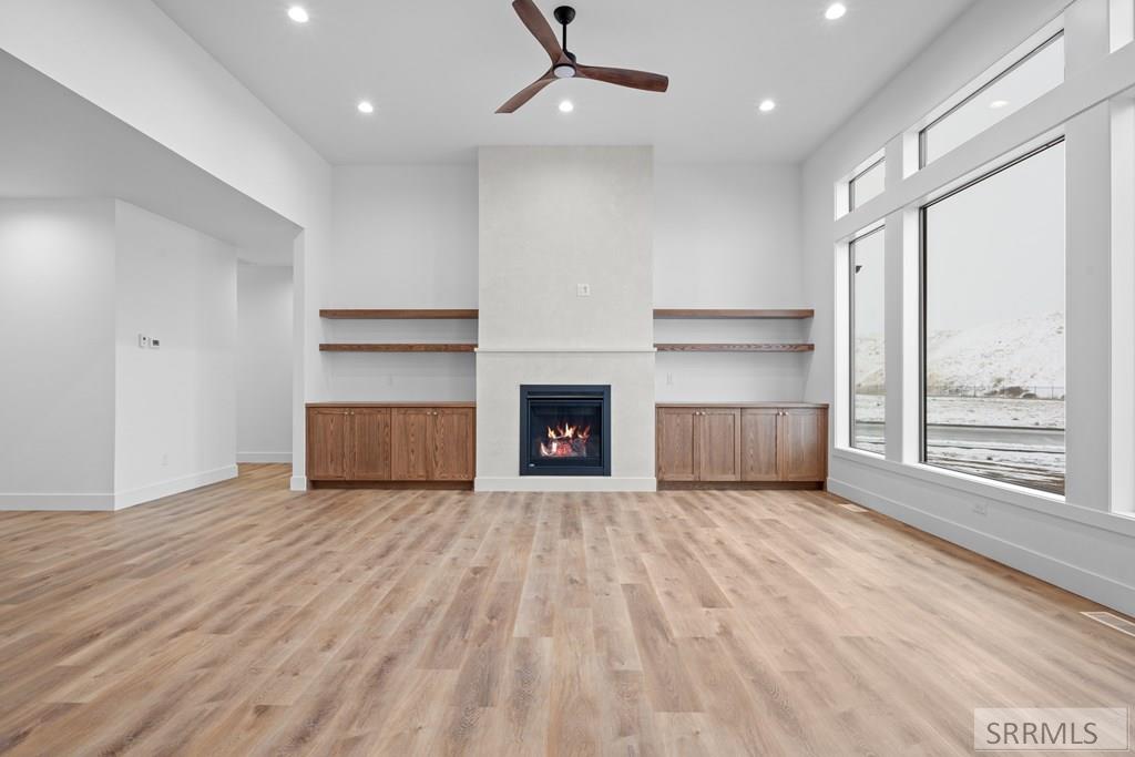 5707 Long Cove Drive