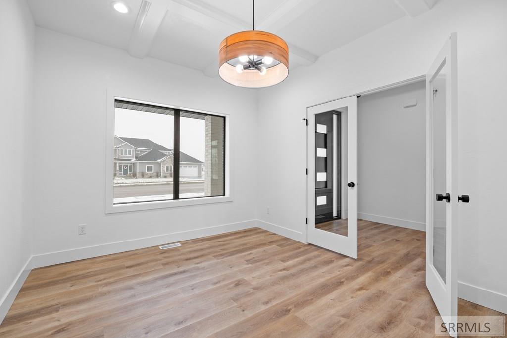 5707 Long Cove Drive