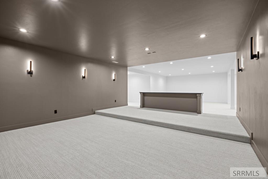 5707 Long Cove Drive