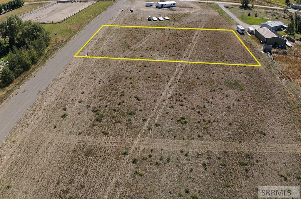 Lot 3 2565 E