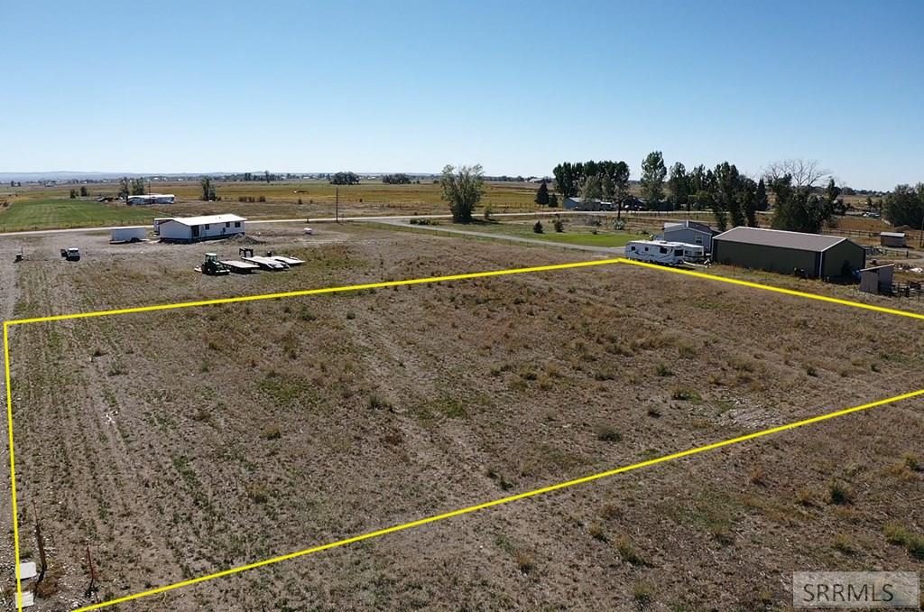 Lot 3 2565 E