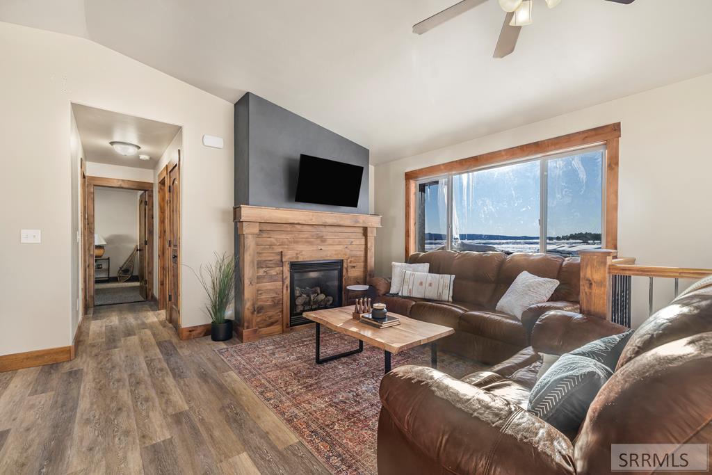 3987 Dirk Drive