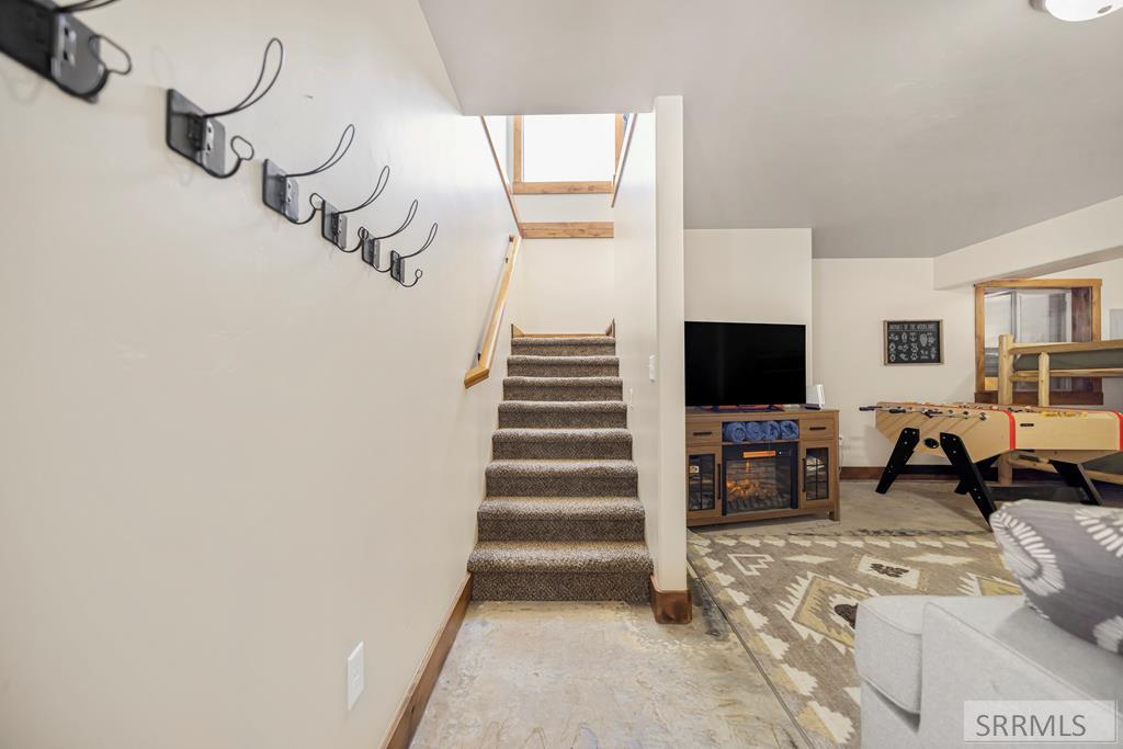 3987 Dirk Drive