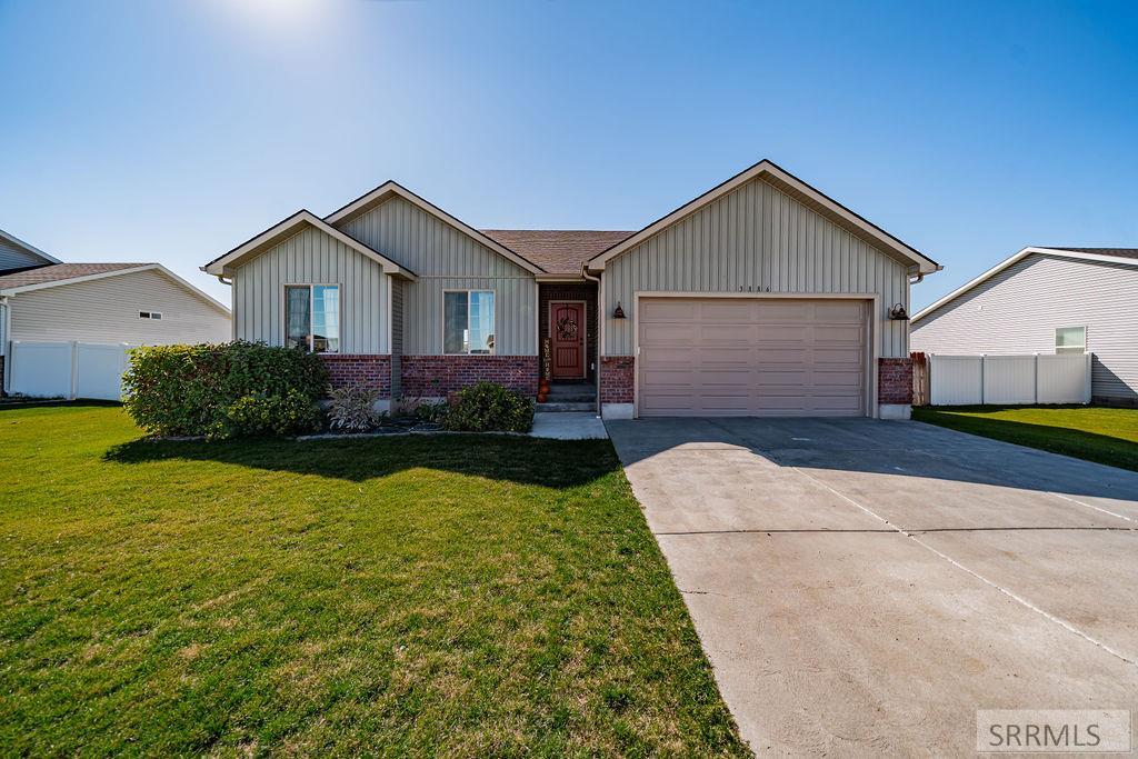 3886 E Ridgeland Drive