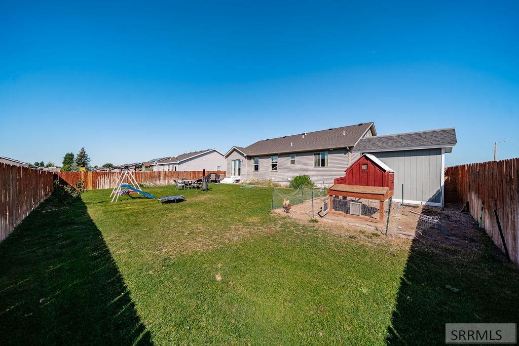 3886 E Ridgeland Drive