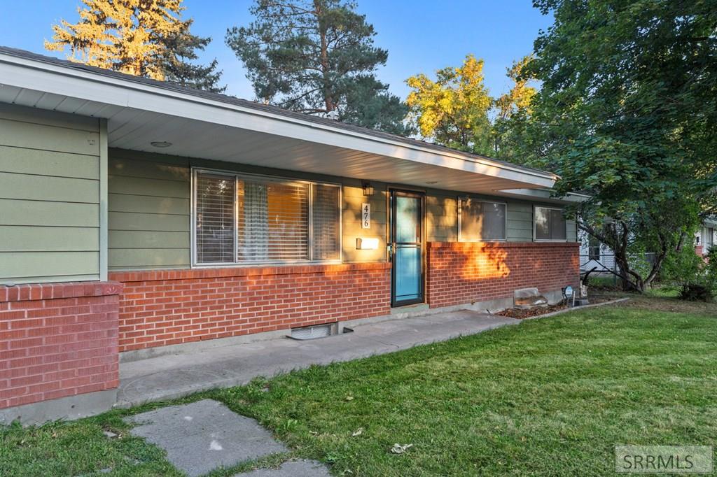 476 Davidson Drive