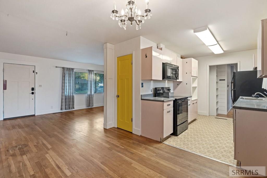 476 Davidson Drive