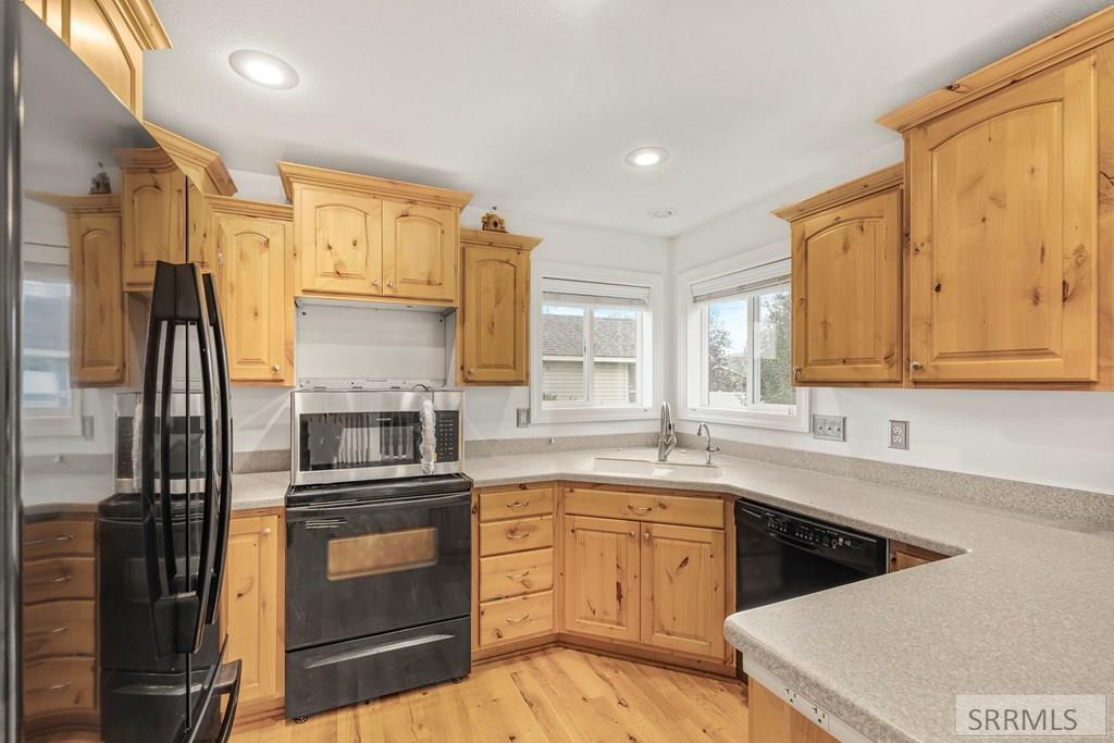 4120 Silverado Drive