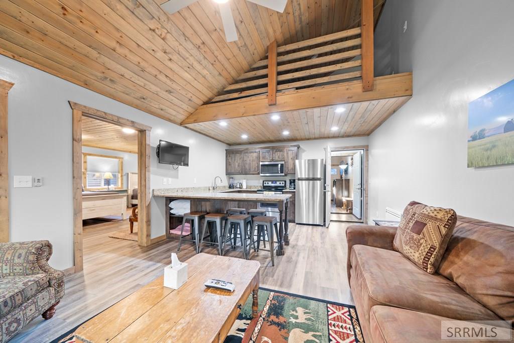 3770 Arctic Fox Drive