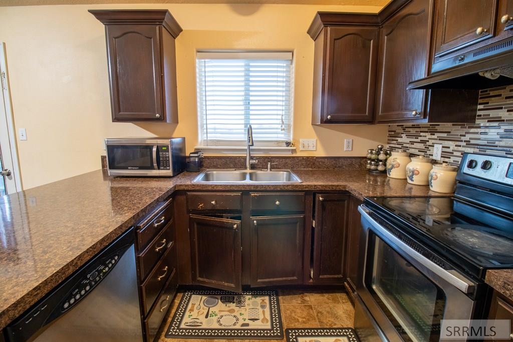 209 Donna Drive, Idaho Falls