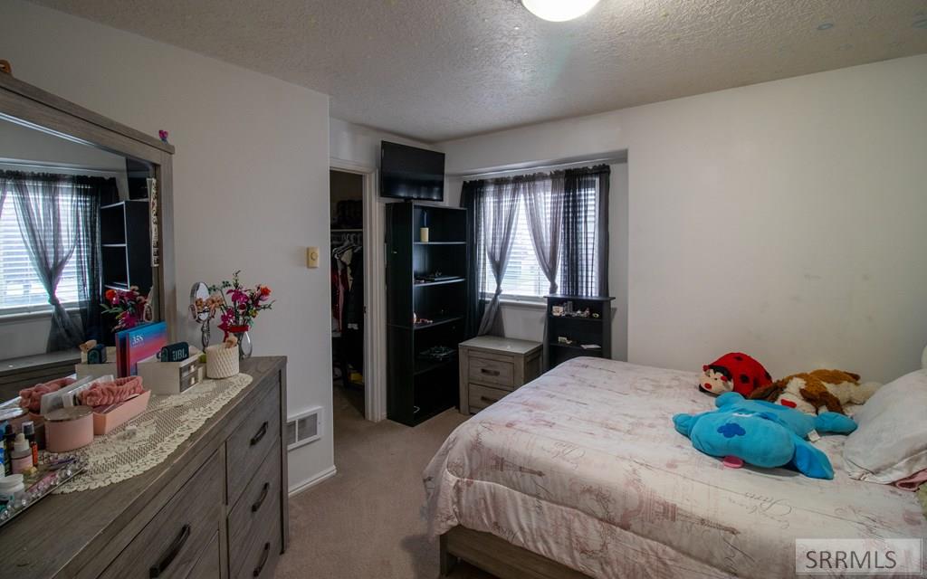 209 Donna Drive, Idaho Falls