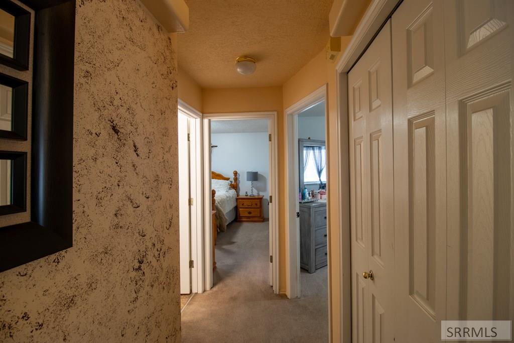 209 Donna Drive, Idaho Falls