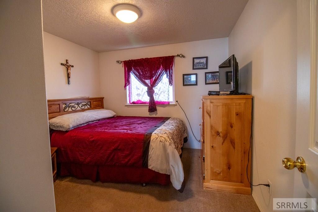 209 Donna Drive, Idaho Falls