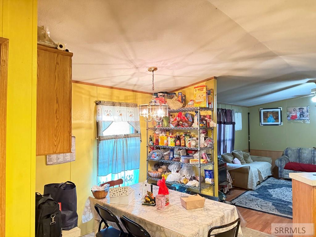 9180 S 1000 W, Victor