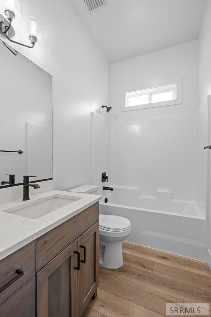 4195 Hemsworth Way, Idaho Falls