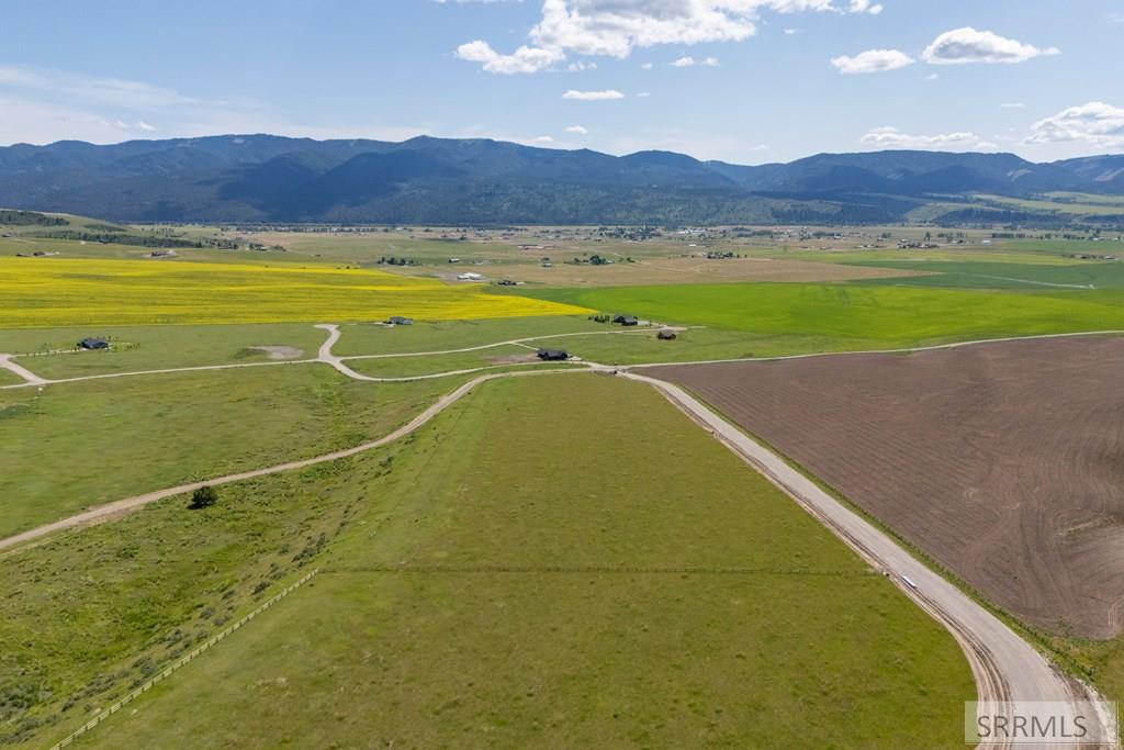 L1B1 Grand View Heights, Swan Valley