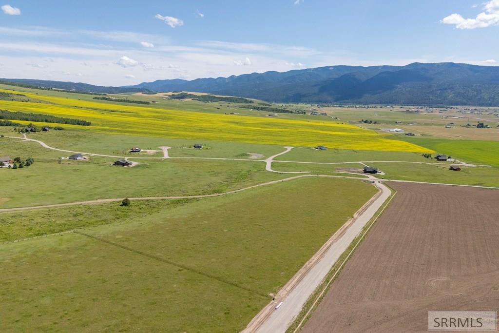 L1B1 Grand View Heights, Swan Valley