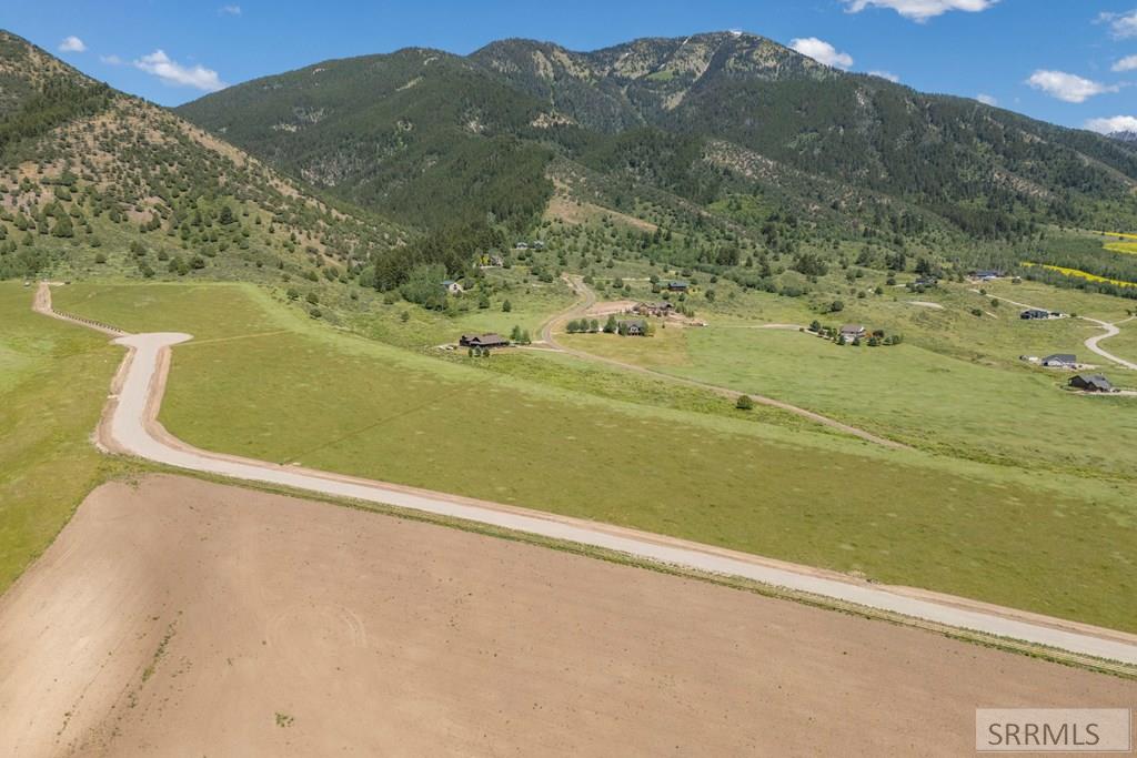 L2B1 Grand View Heights, Swan Valley