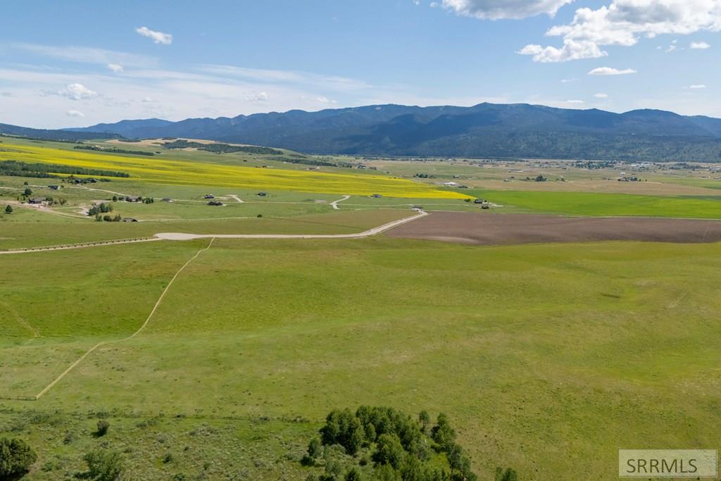 L6B1 Grand View Heights, Swan Valley