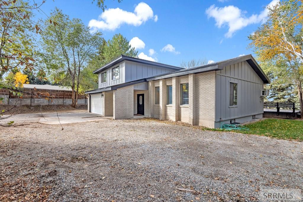 5860 S Marbrisa Lane, Idaho Falls