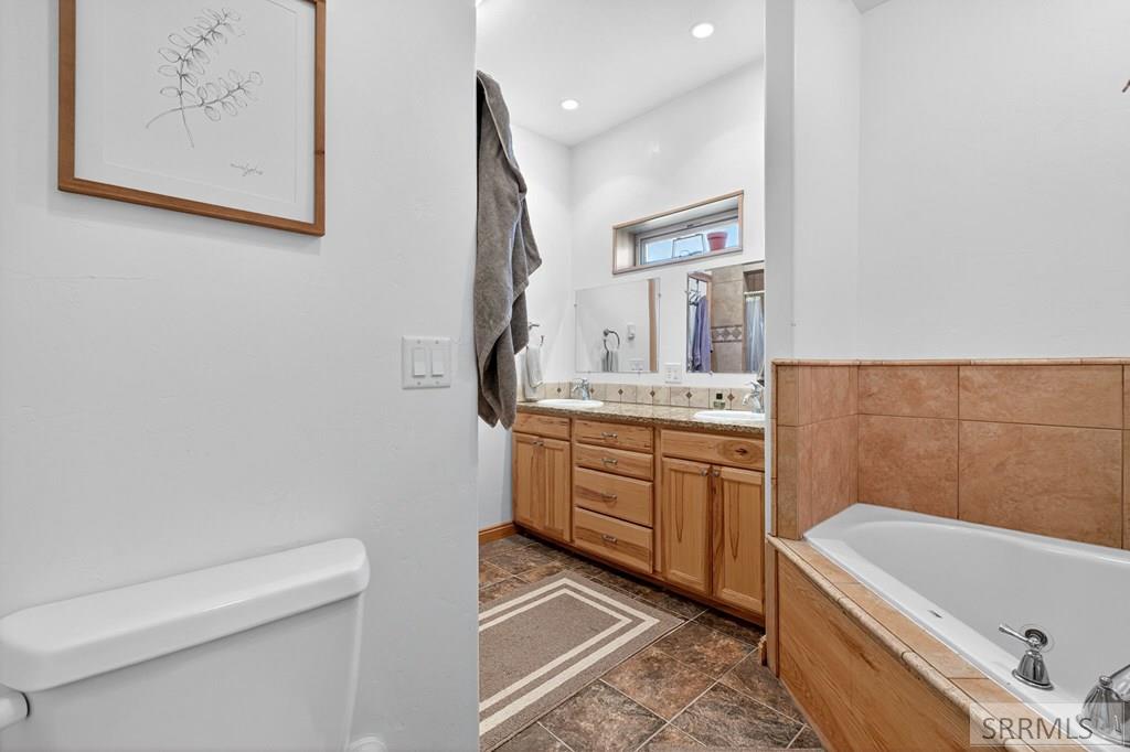 1287 N 1130 E, Shelley