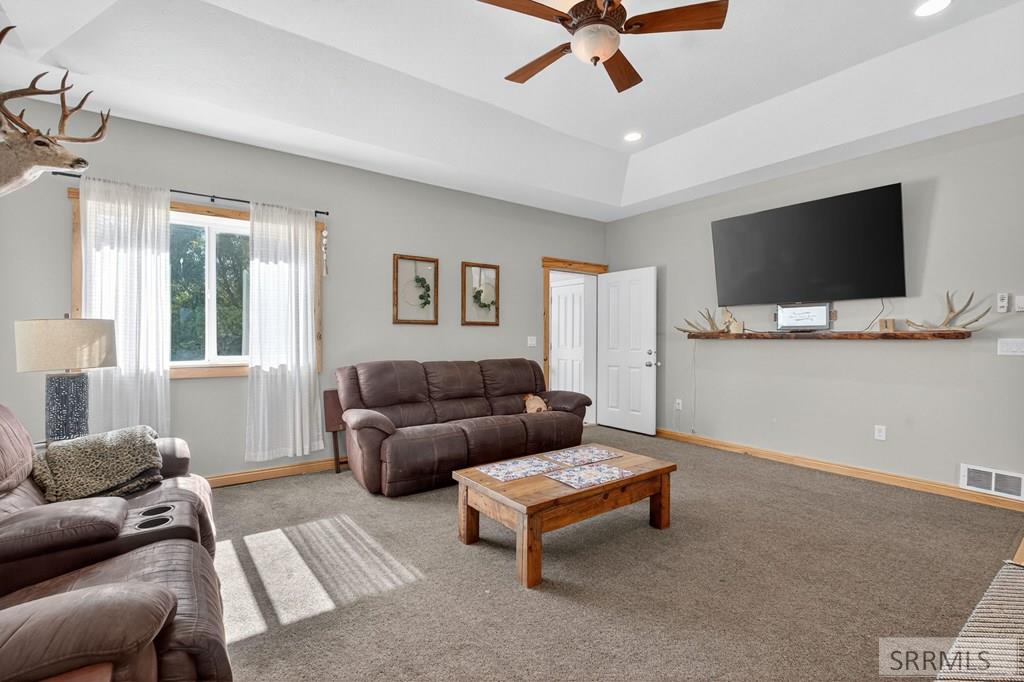 1287 N 1130 E, Shelley