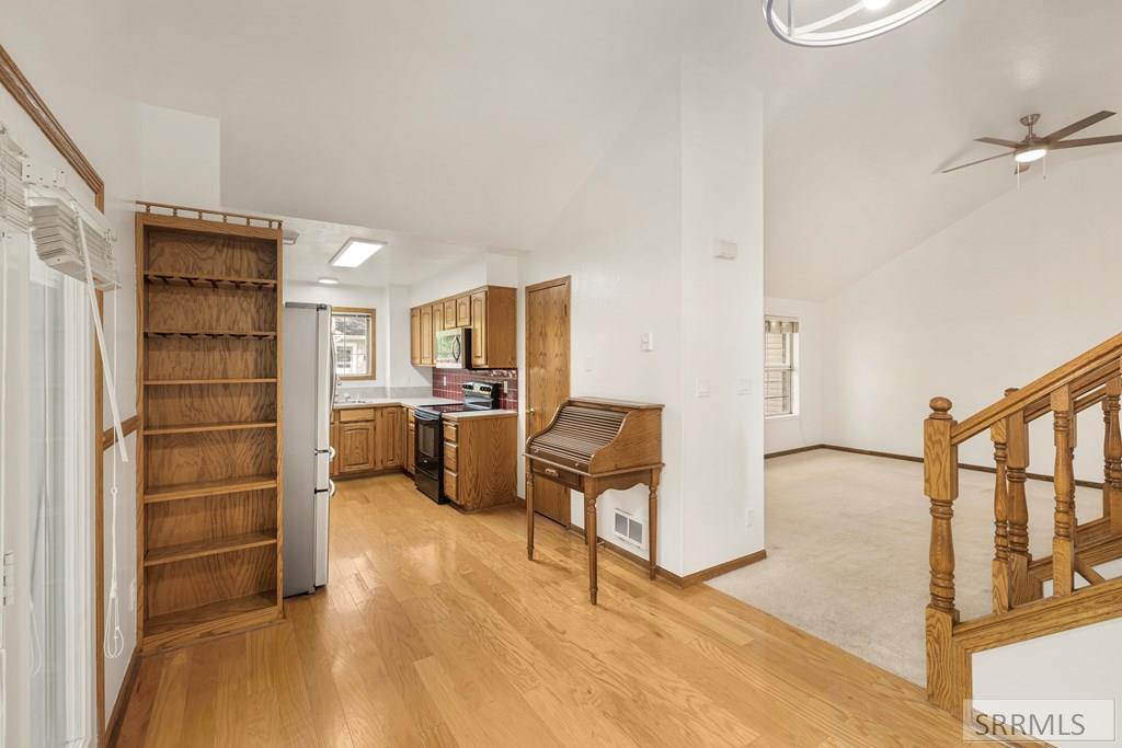 2424 S St Clair Avenue, Idaho Falls