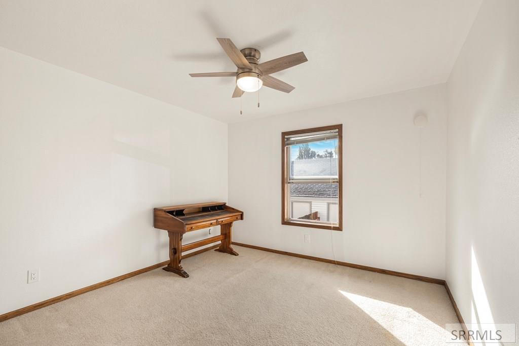 2424 S St Clair Avenue, Idaho Falls