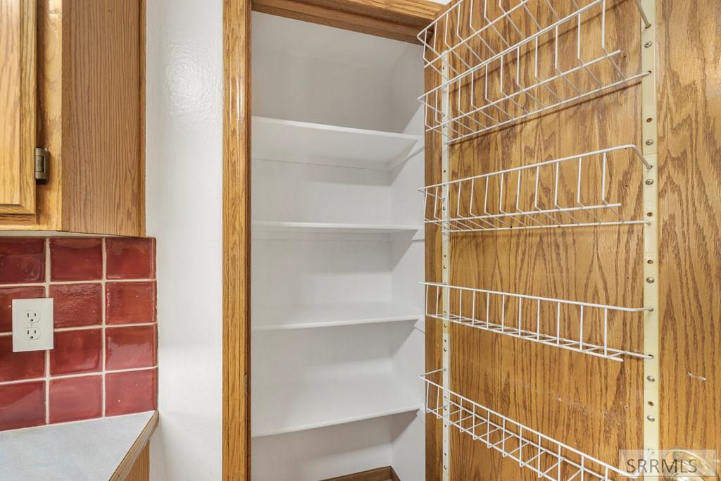 2424 S St Clair Avenue, Idaho Falls