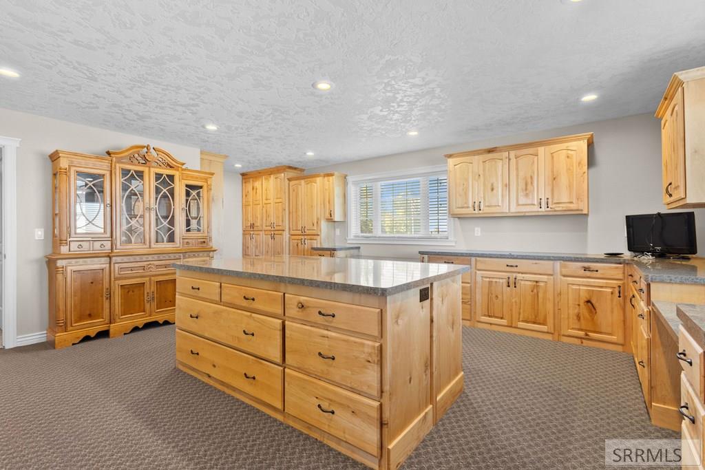 538 E 1250 N, Shelley