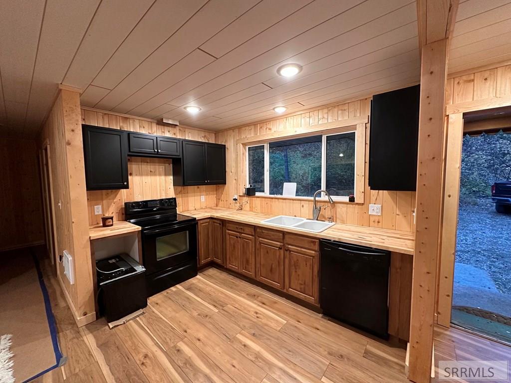 6 Upper Coyote Hollow